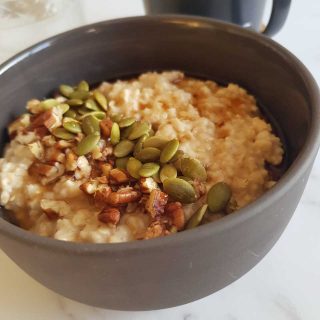 Maple syrup oatmeal