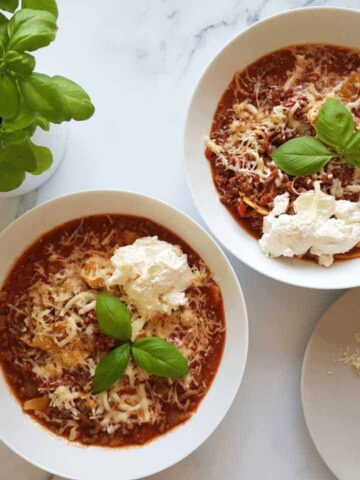 Slow cooker lasagna soup