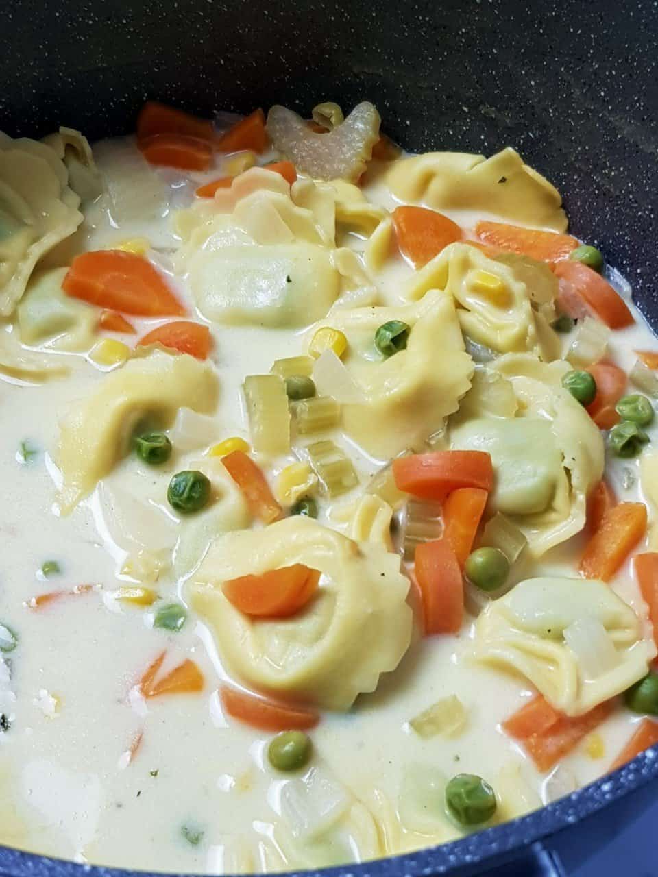 Creamy tortellini soup