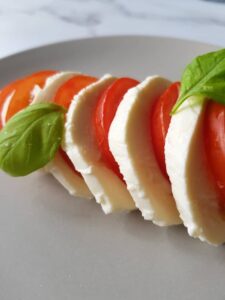 Tomato mozzarella salad