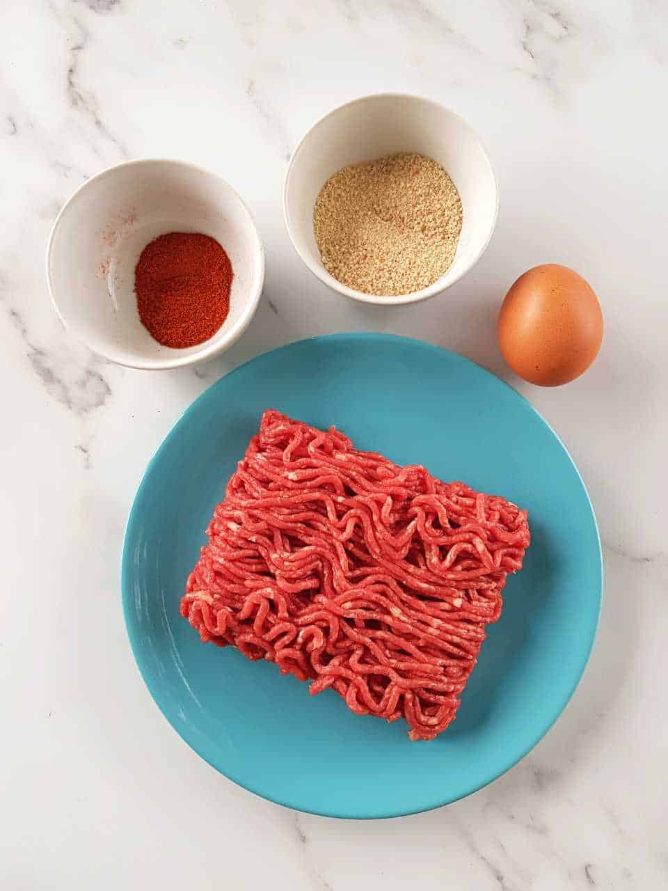 Spicy beef burger Hint of Healthy