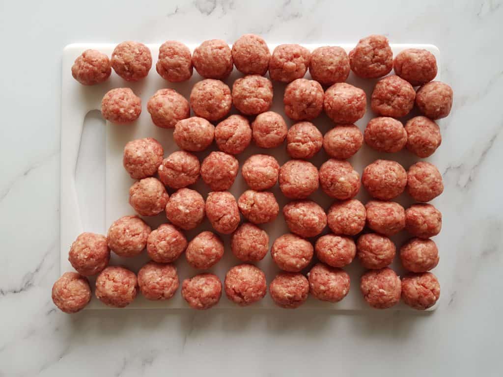 Beef and pork meatballs Hint of Healthy