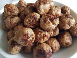 cooked meatballs with pork and beef.