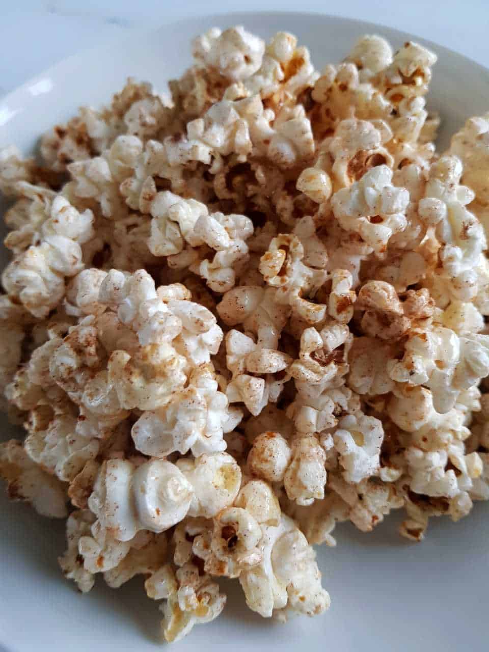 Popcorn with honey and cinnamon Hint of Healthy