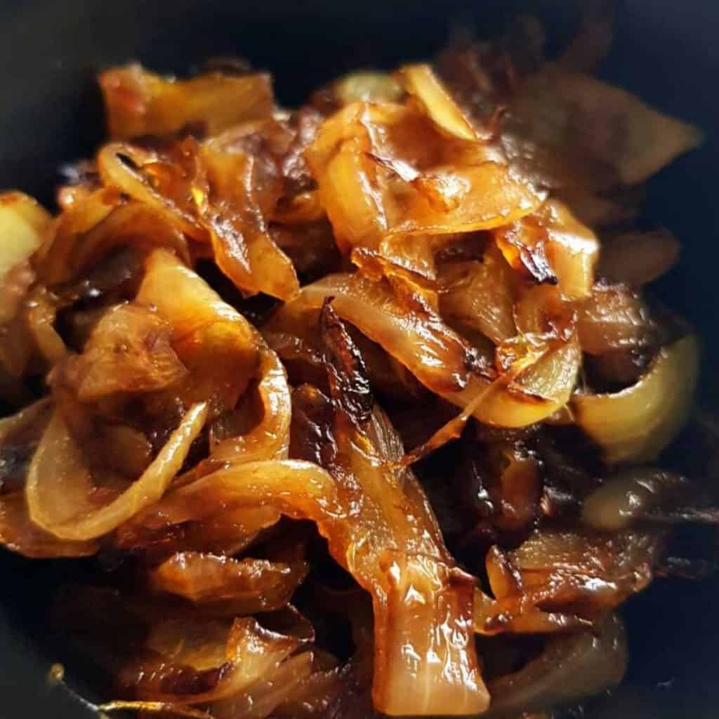 Caramelized onions with balsamic vinegar Hint of Healthy