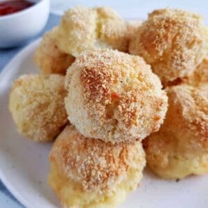 crispy mashed potato balls with cheese.