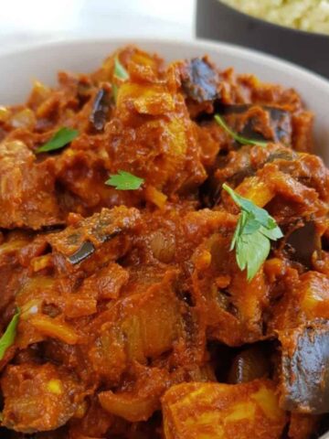indian curry with eggplant and chicken.