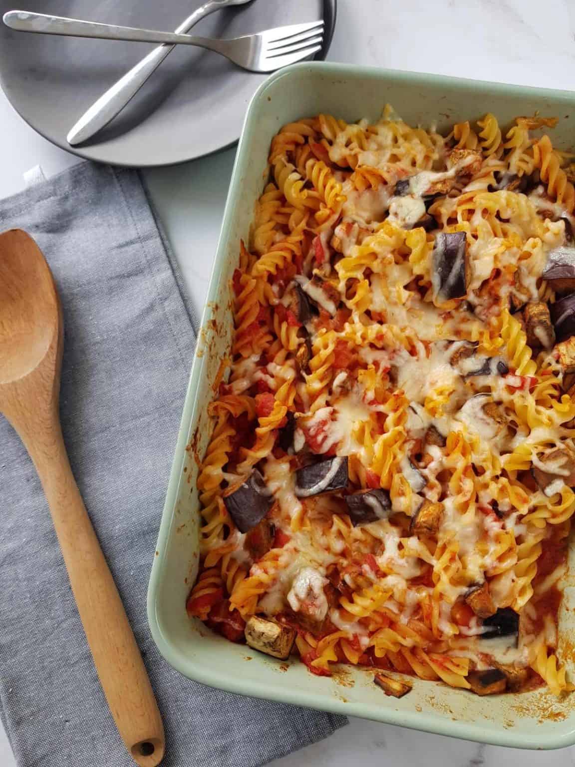 Eggplant and Mozzarella Pasta Bake Hint of Healthy