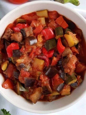 Slow cooker ratatouille