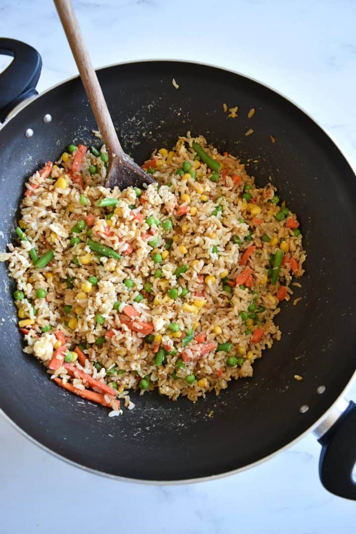 Healthy Fried Brown Rice With Egg Egg Fried Brown Rice {Easy Street Food} - Hint of Healthy