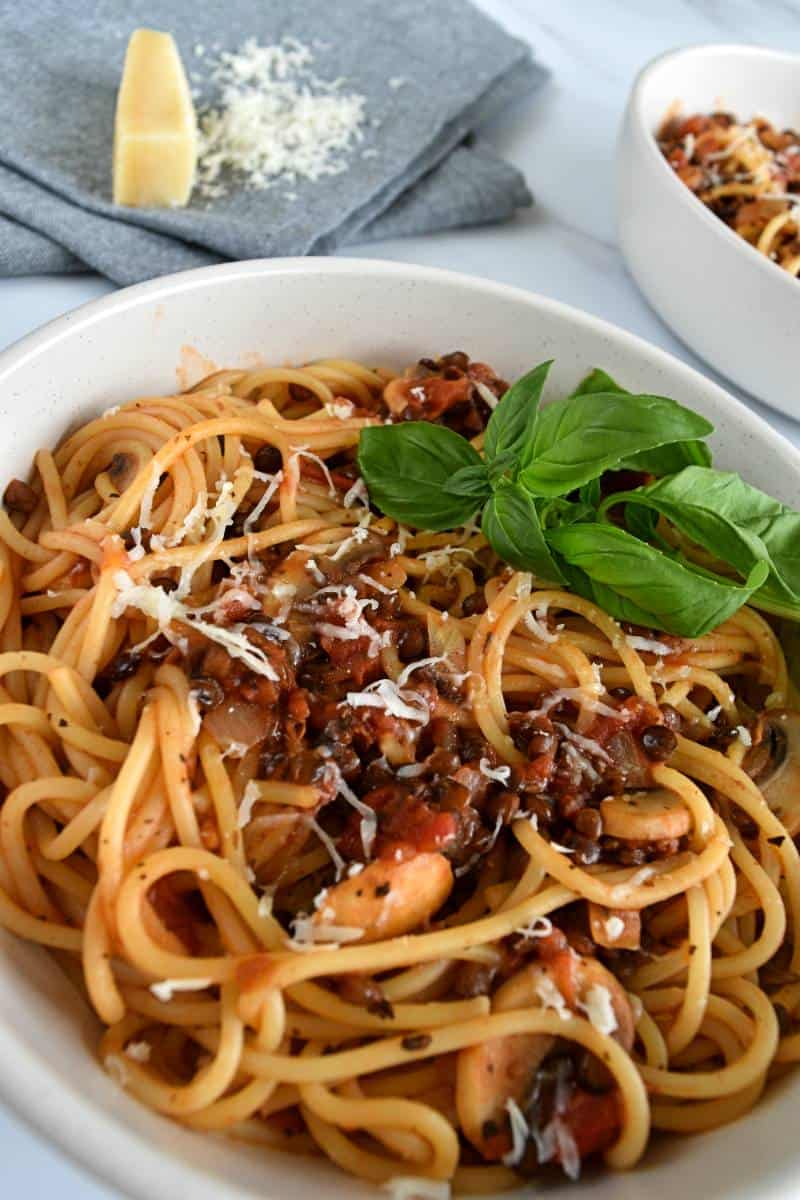 Mushroom and lentil bolognese in bowls.