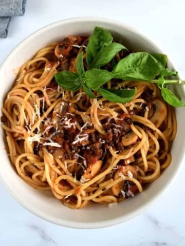 Vegan bolognese with mushrooms and lentils.