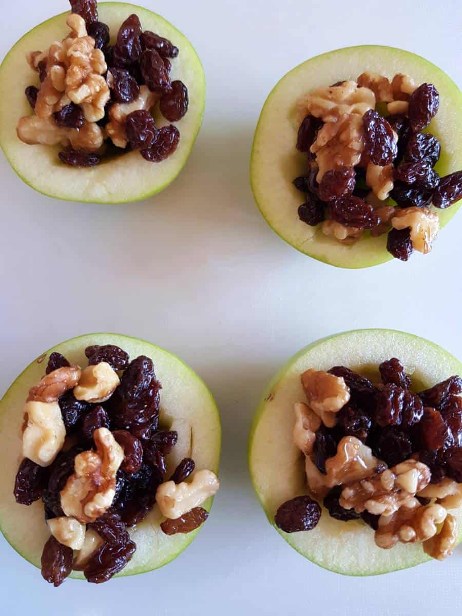 Apples with raisins and walnuts.