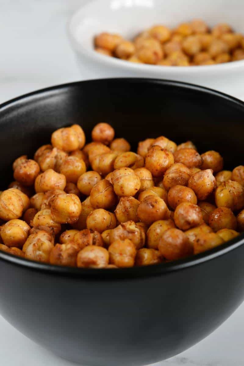 Crispy chickpeas in a bowl.