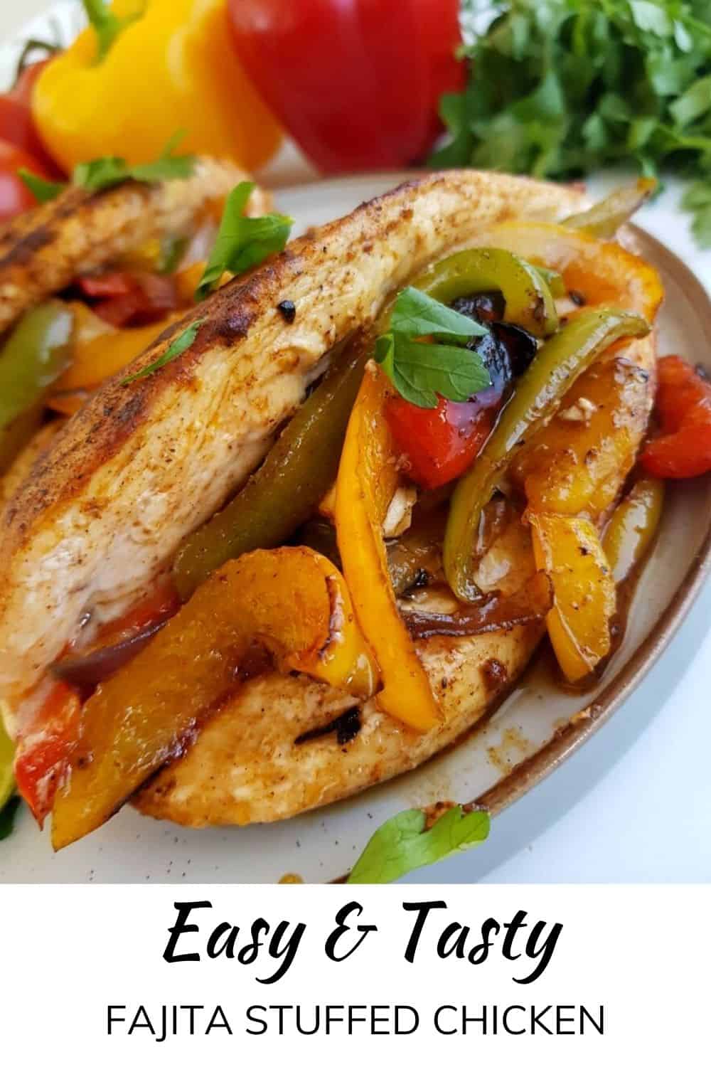 Fajita Stuffed Chicken {Healthy & Easy!} Hint of Healthy