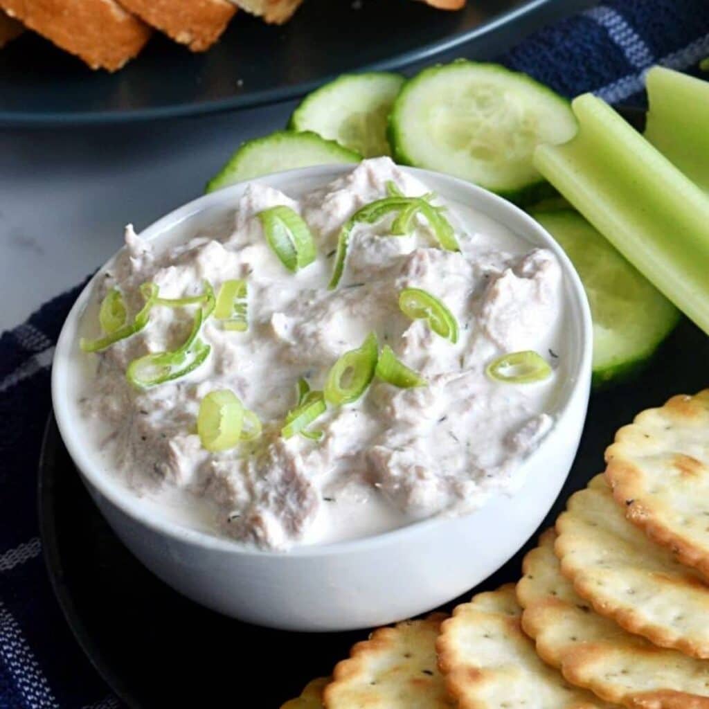 Healthy Tuna Dip {5 Minute Recipe!} Hint of Healthy