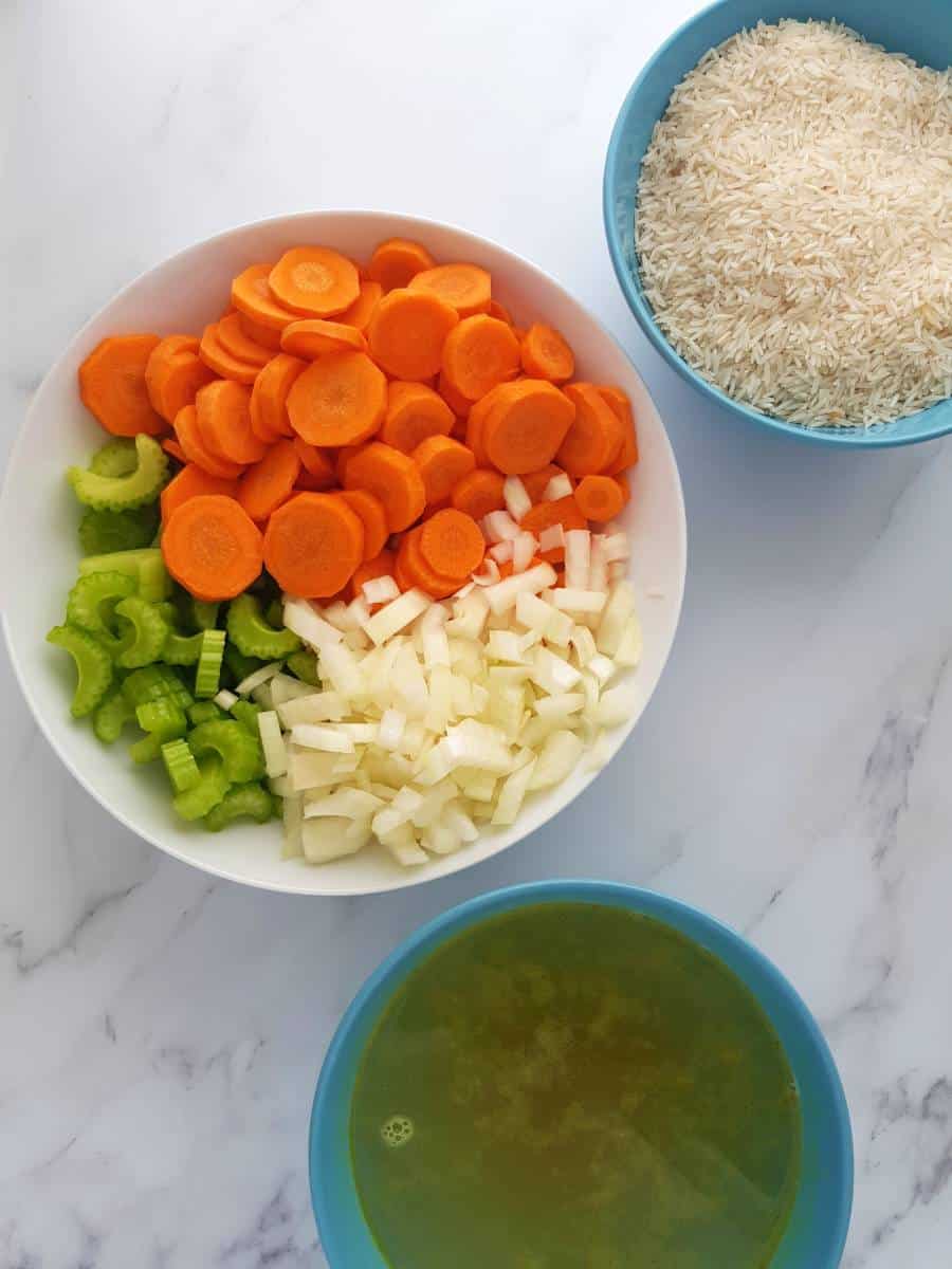 Ingredients for vegetable rice soup.