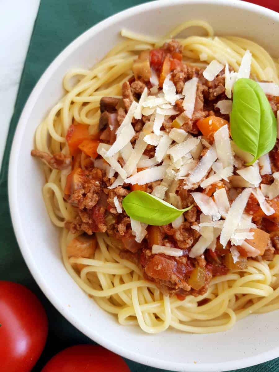 Healthy spaghetti bolognese.