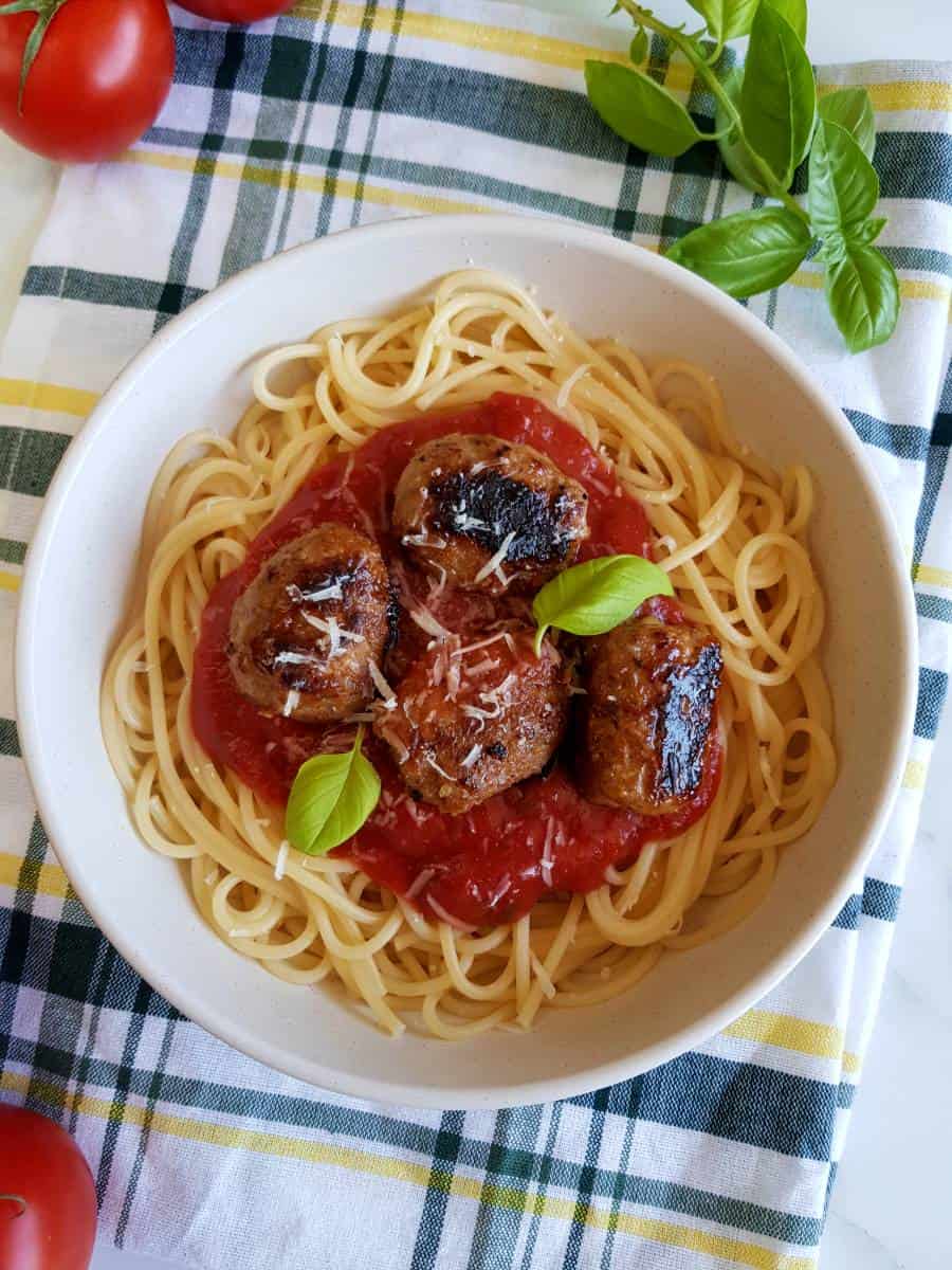 Sausage meatballs with spaghetti.