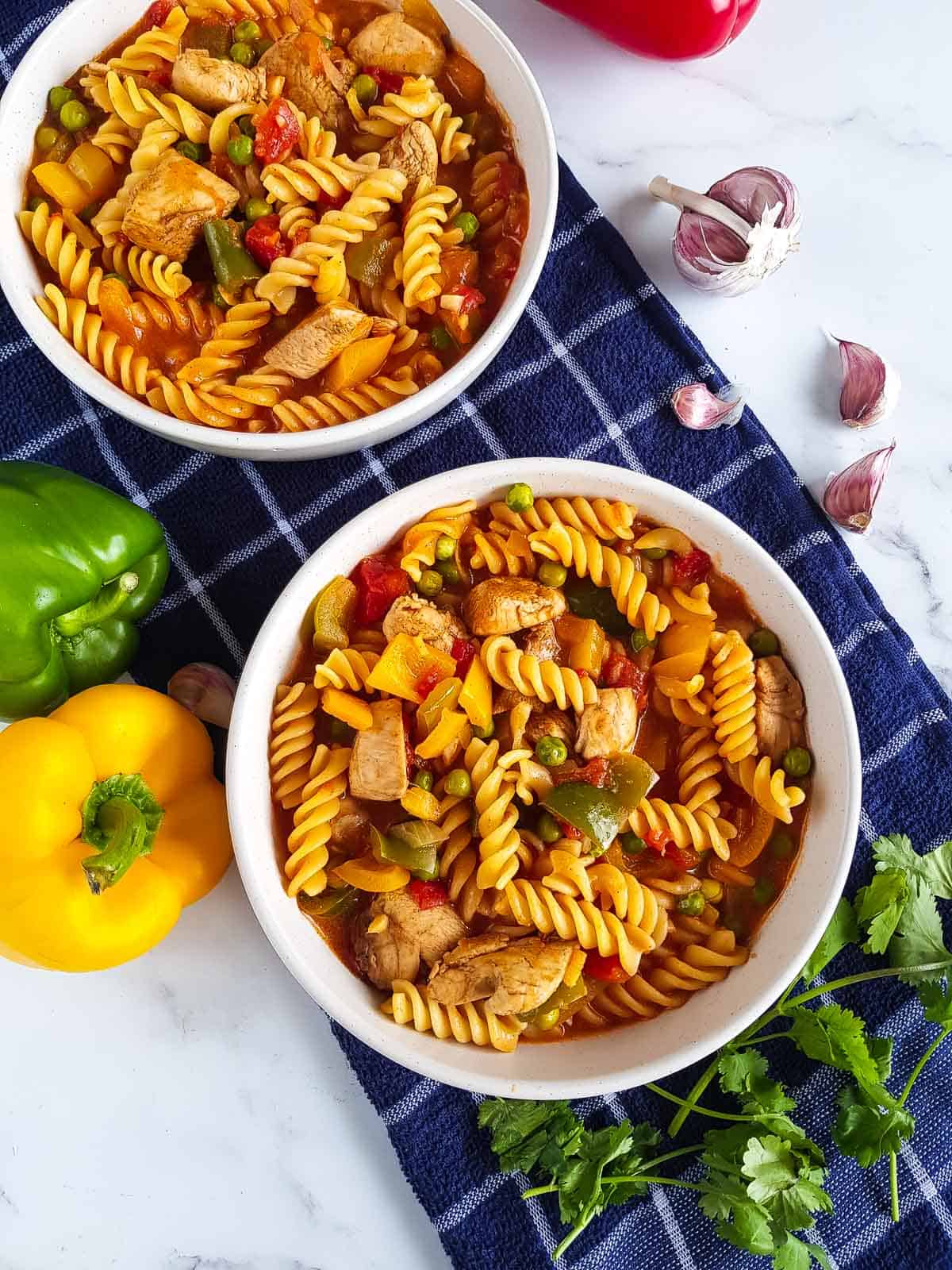 Bowls of curry pasta.