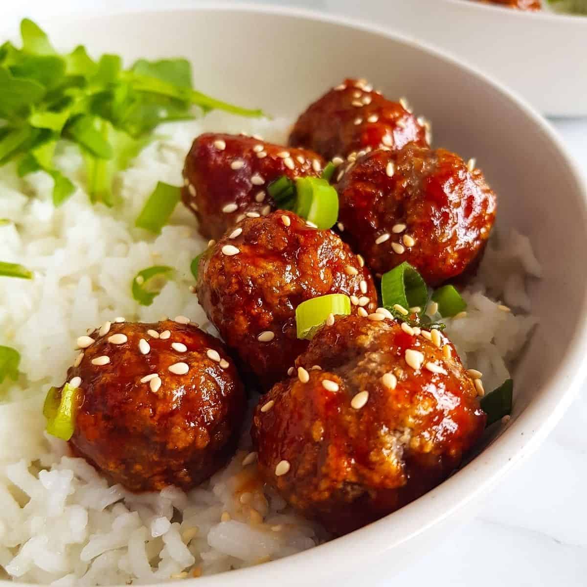 Spicy Honey Sriracha Meatballs Hint of Healthy