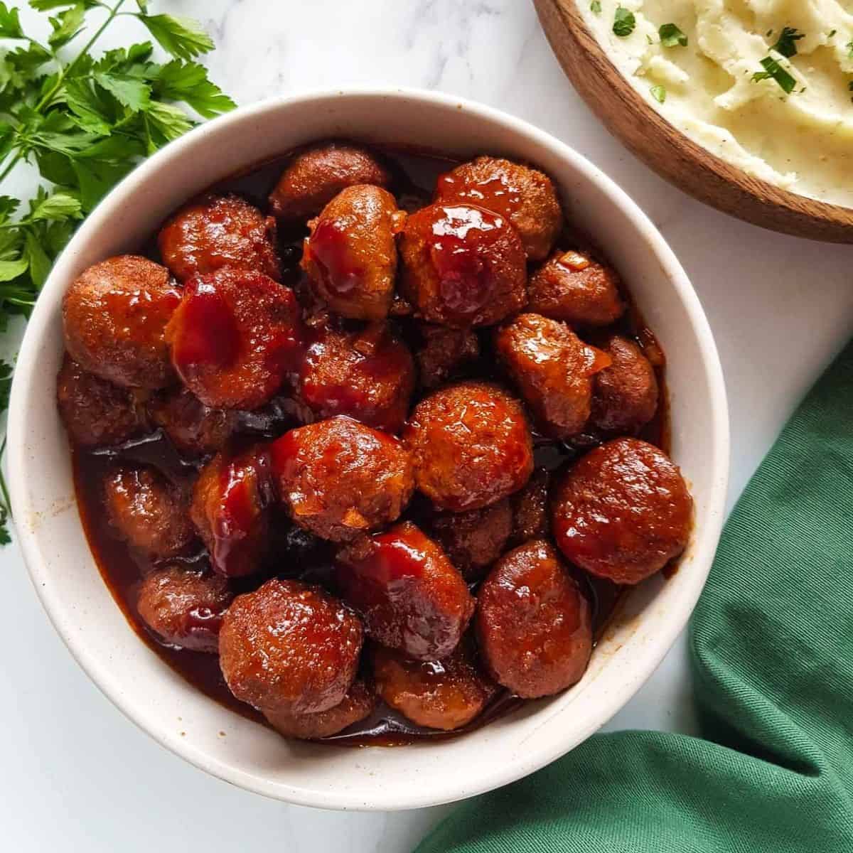 Easy Crockpot BBQ Meatballs