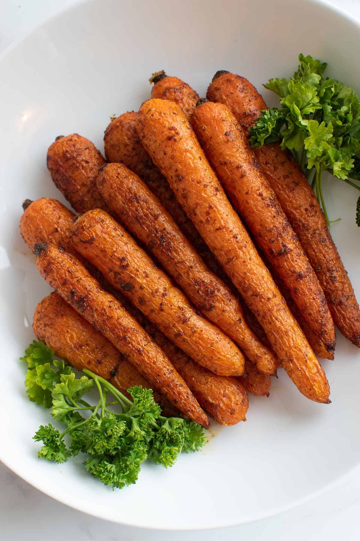 Close up of the roasted carrots.