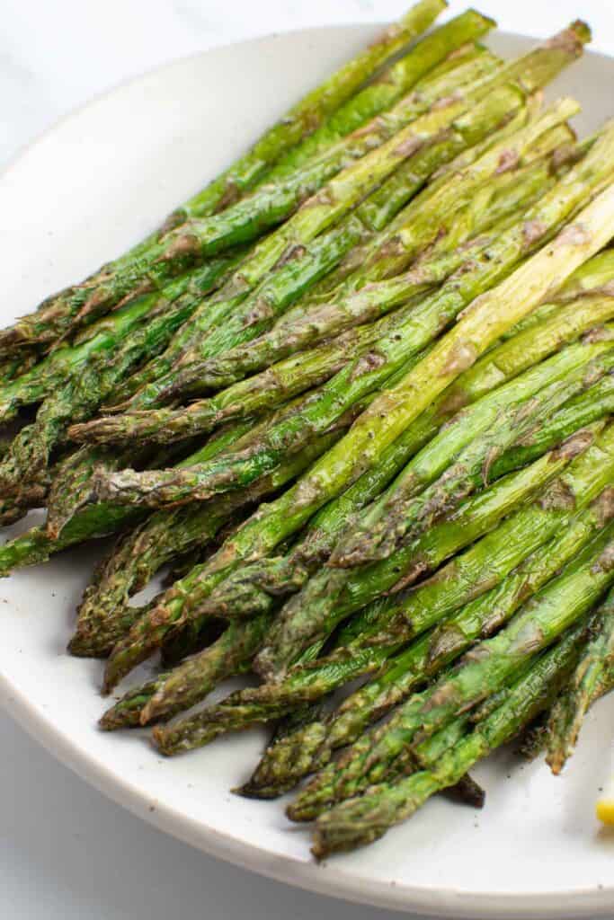 The BEST Air Fryer Asparagus So Easy! Hint of Healthy