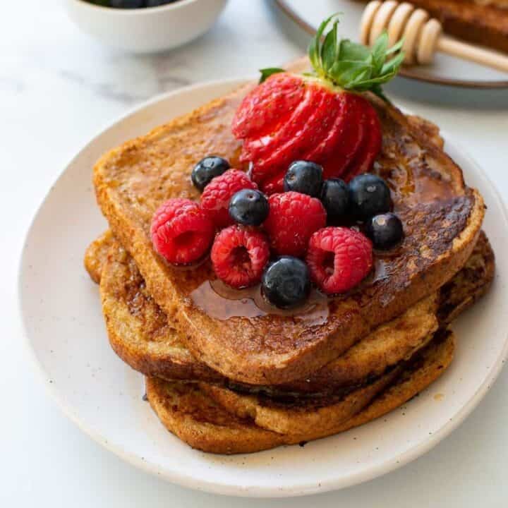The Best Healthy French Toast (Easy Breakfast) Hint of Healthy