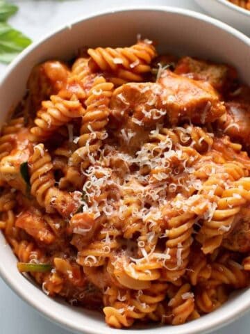 Instant Pot Chicken Pasta.