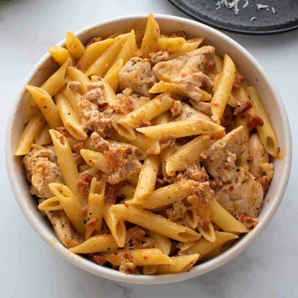 Creamy Chicken and Chorizo Pasta So Easy! Hint of Healthy