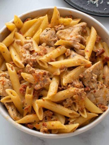 Chicken and chorizo pasta.