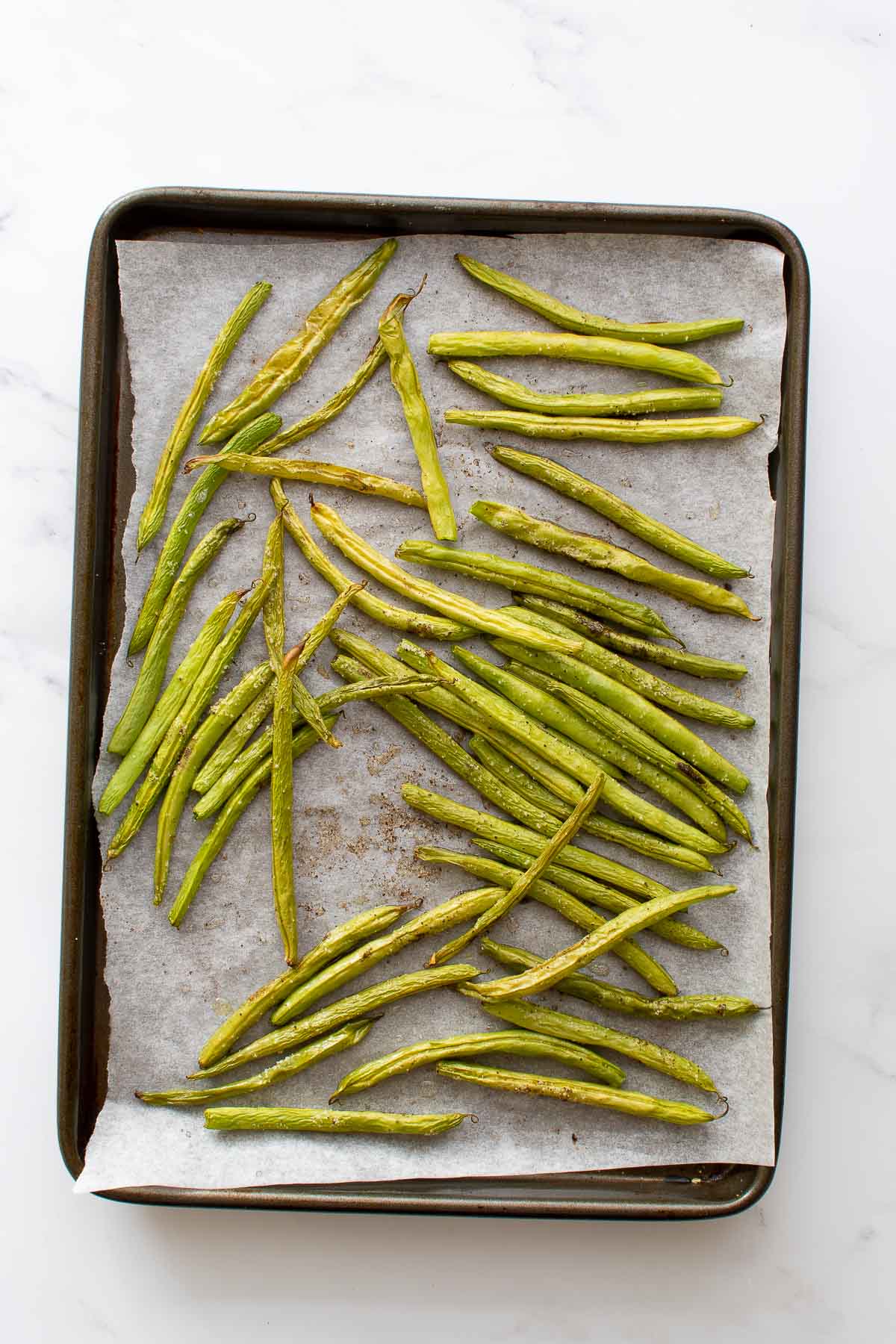 Oven Roasted Green Beans (Easy 15Minute Side Dish) Hint of Healthy