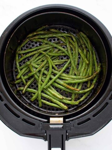 Green beans in air fryer.