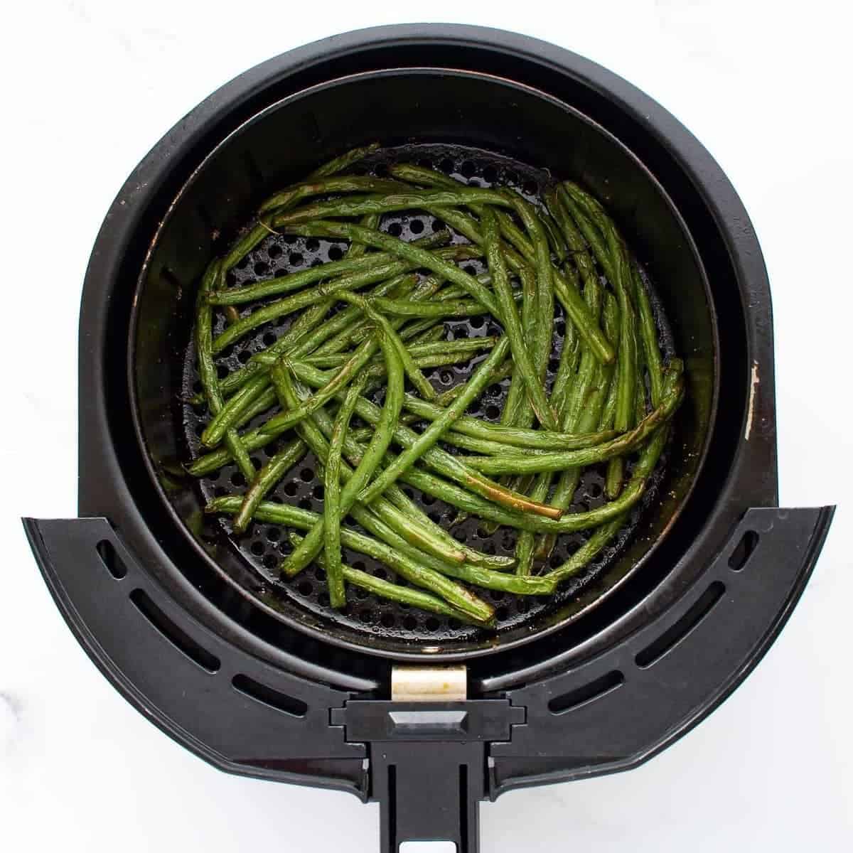 Air Fryer Green Beans Healthy Side Dish! Hint of Healthy