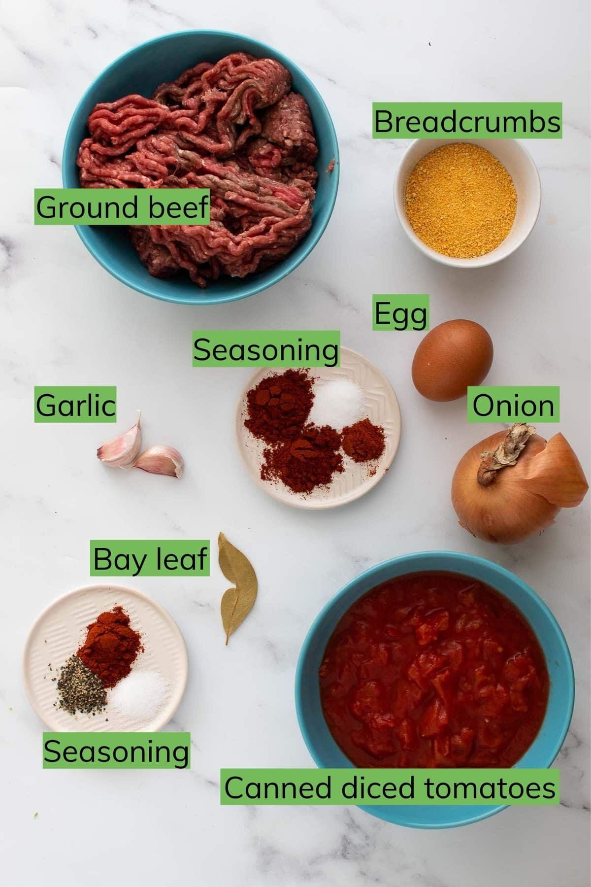 Ingredients needed to make albondigas.