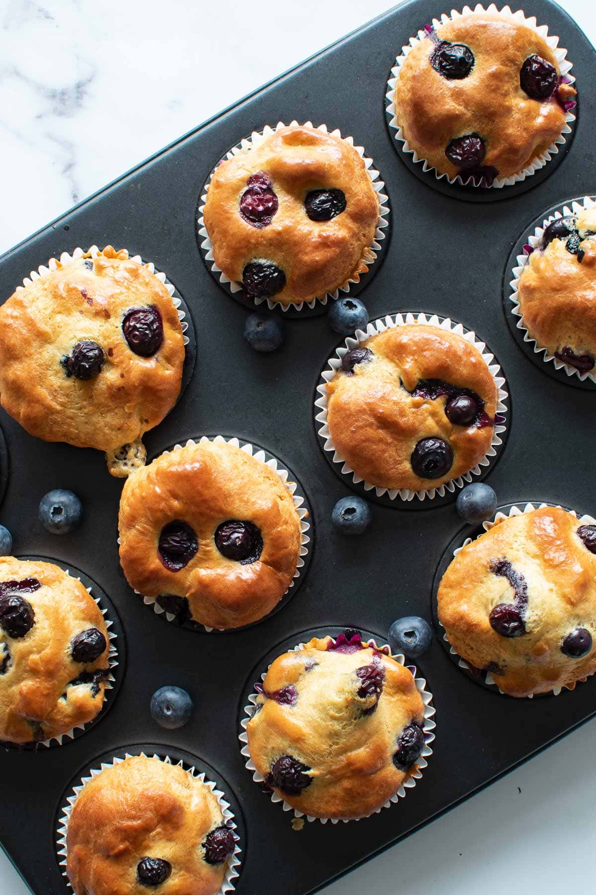 Muffins with blueberries.