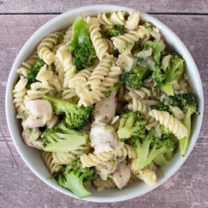 Chicken broccoli pasta.