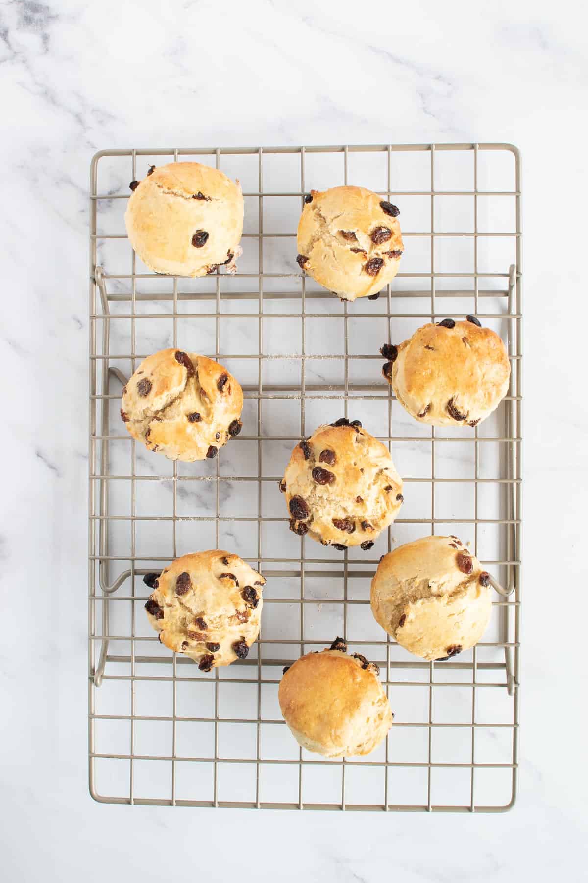 Sultana scones on a cooling rack.