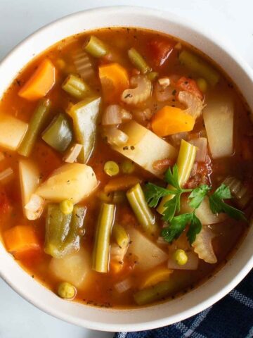 Instant Pot vegetable soup.