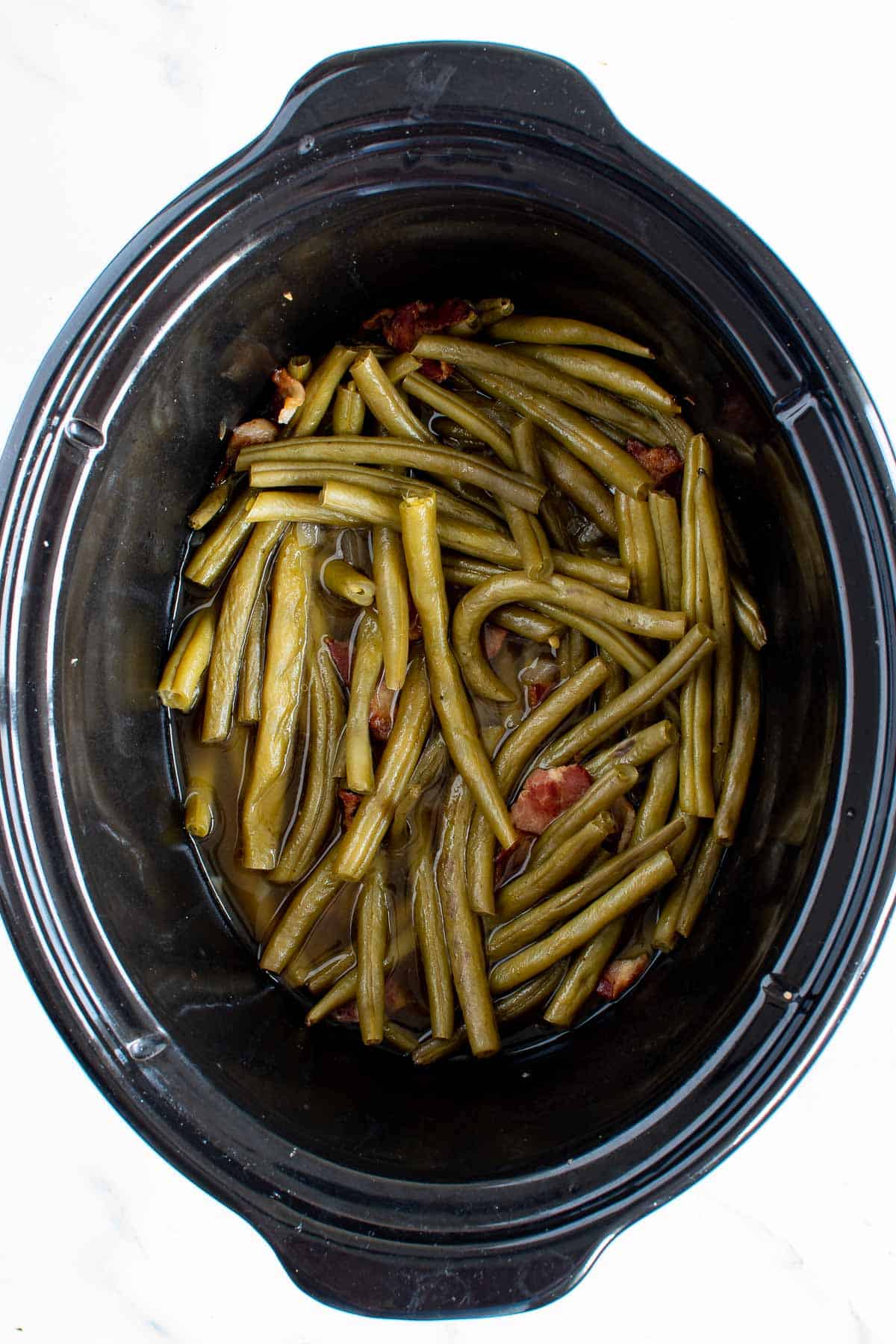 Easy Crock Pot Green Beans-Flour On My Face