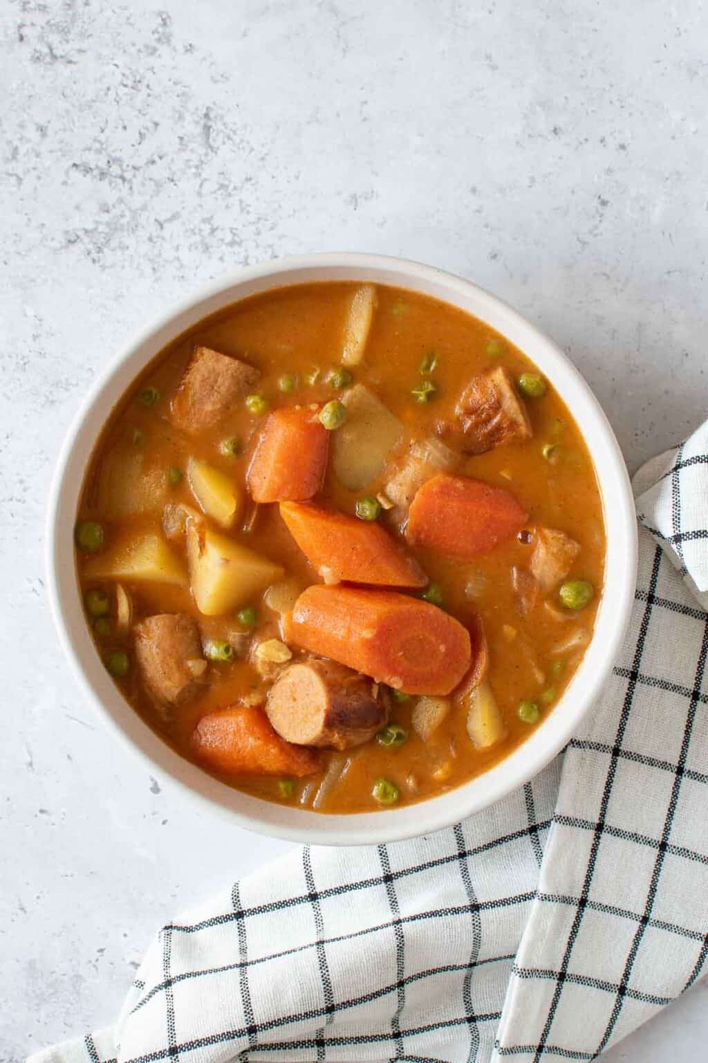 Slow Cooker Sausage Curry Hint of Healthy
